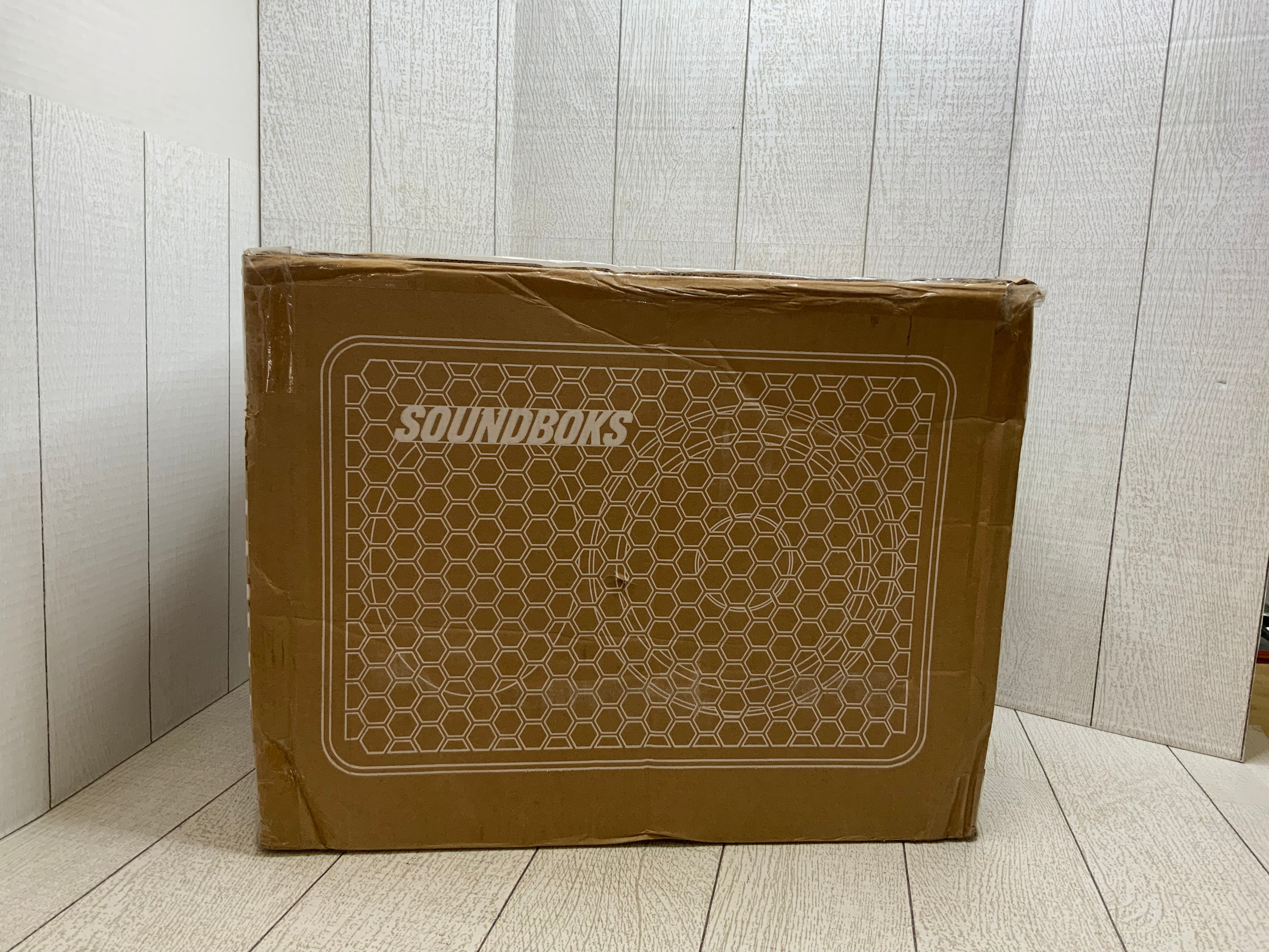 SOUNDBOKS Go - Loud Portable Bluetooth Performance Speaker (8030940135662)